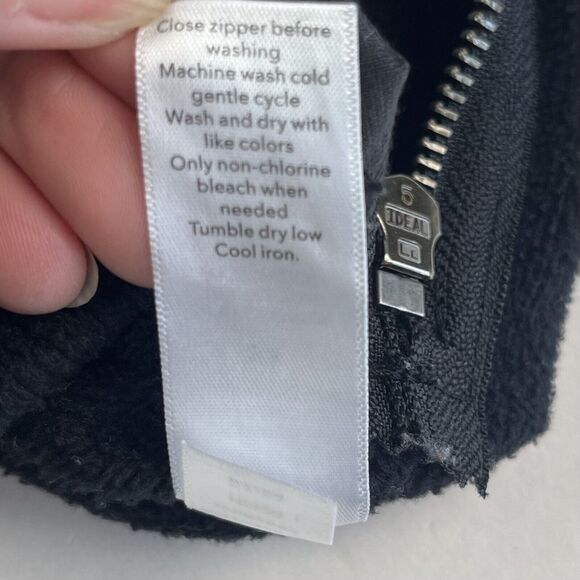 Athleta Cozy Karma Side Zip Funnel Neck Sweatshirt XS Black Athleisure Travel - Picture 12 of 13